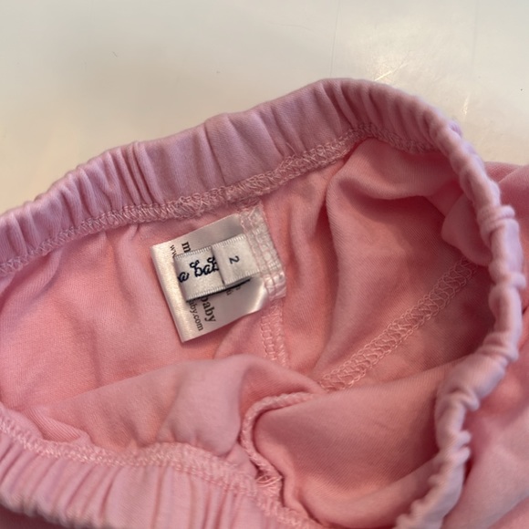 Magnolia Baby 2T pink shorts with Ruffle Gingham Bum Detail. - Picture 3 of 3